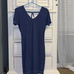 Women’s dress